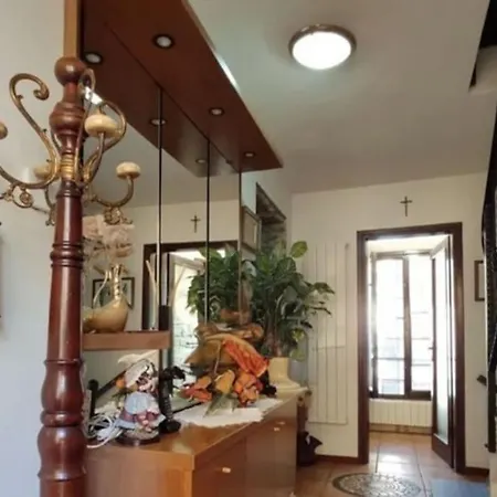 Casa vacanze Casa Galloni Casa Indipendente A 100 M Dal